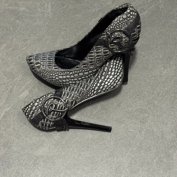 Chic ROCAWEAR Gray Croc-Embossed Heels – Women’s Size 8 – New w/ Partial Tags - Picture 1 of 11
